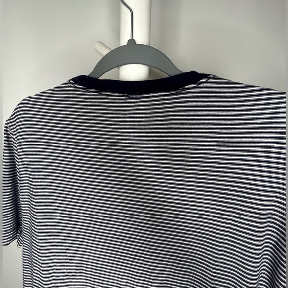 Gap Men’s CrewNeck Blue & White Shirt - Picture 6 of 11